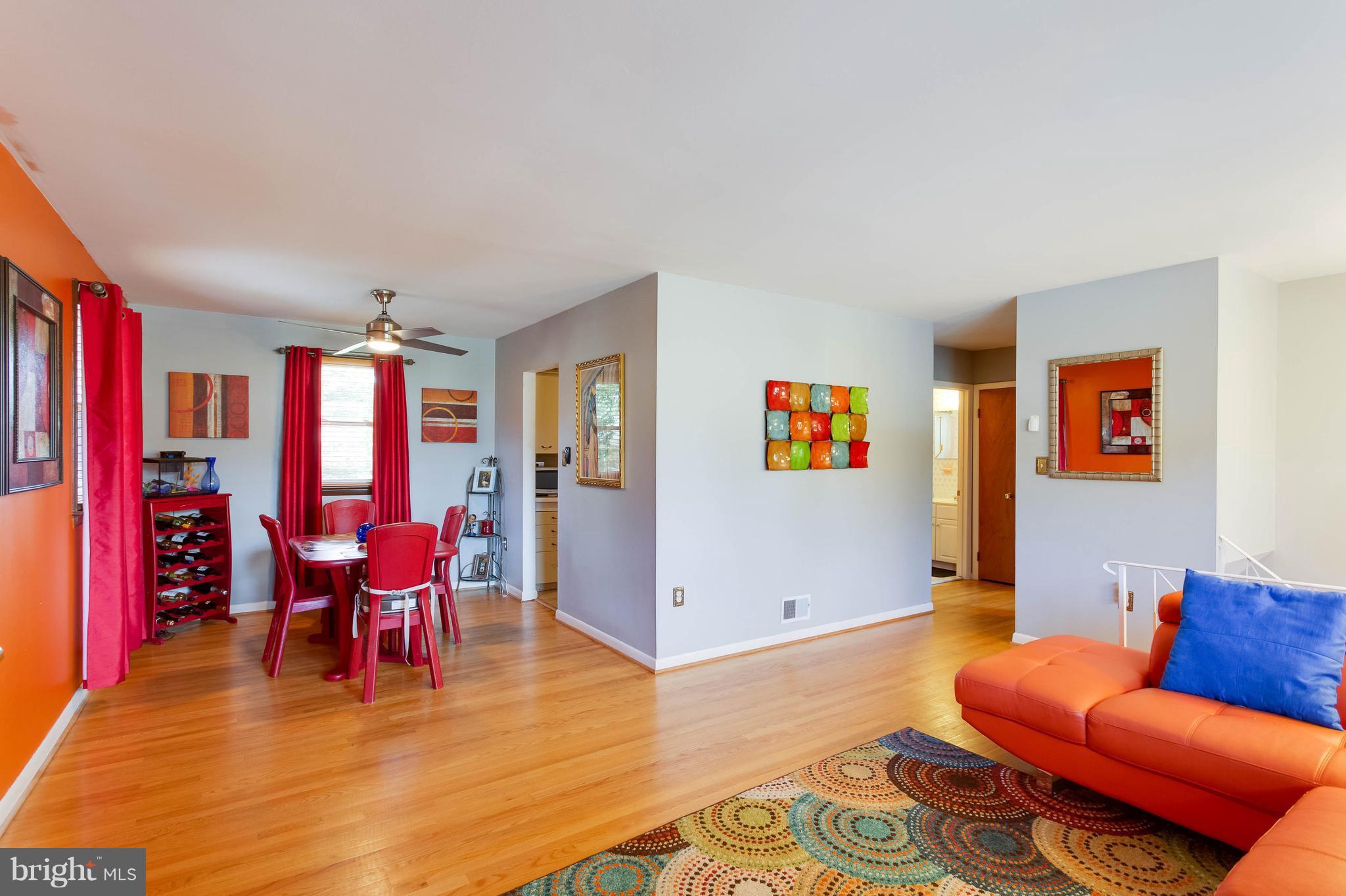 7120 Buchanan Road Temple Hills, MD 20748 - Photo 5 of 26 Living/Dining Room