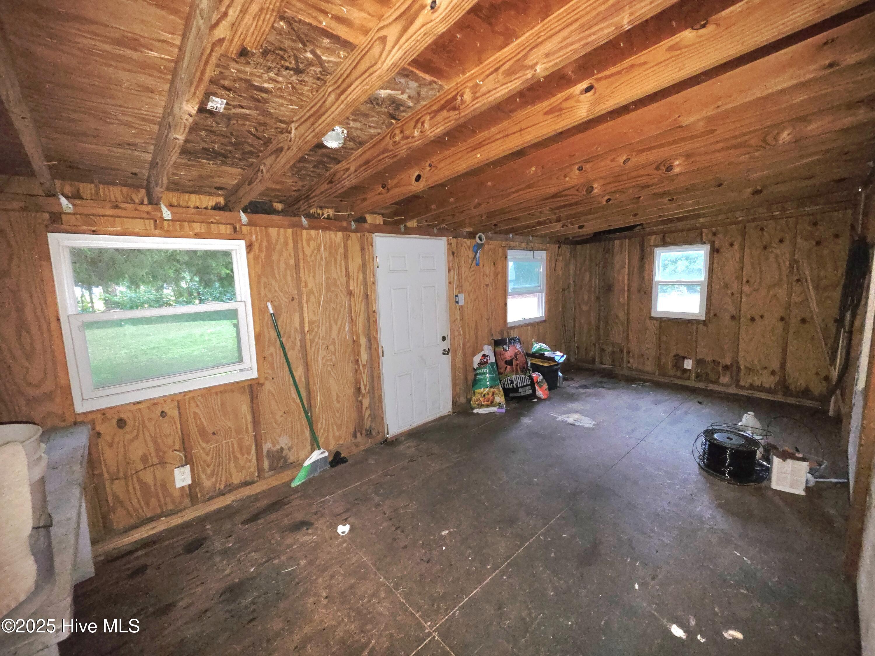 439 Audrey Lane New Bern, NC 28560 - Photo 20 of 24 20251028_173445