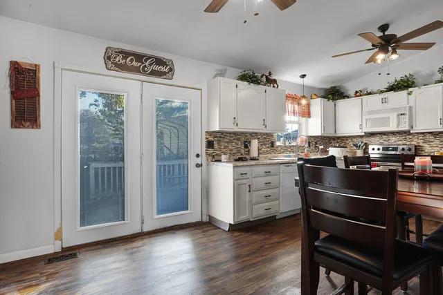 $195,000 | 207 Byrn Street, Troy, IL 62294