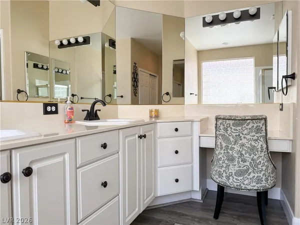 $3,575 | 2012 Scarlet Rose Drive, Las Vegas, NV 89134