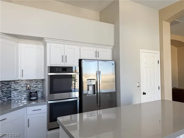 $3,575 | 2012 Scarlet Rose Drive, Las Vegas, NV 89134