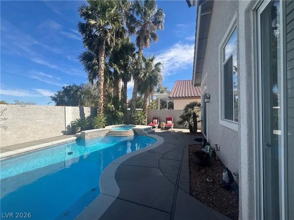 $3,575 | 2012 Scarlet Rose Drive, Las Vegas, NV 89134