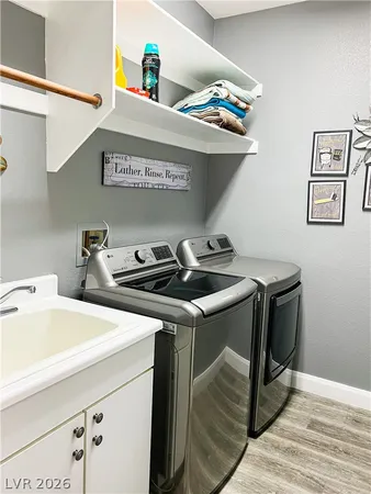 $3,575 | 2012 Scarlet Rose Drive, Las Vegas, NV 89134