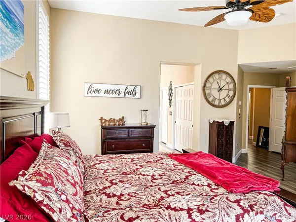 $3,575 | 2012 Scarlet Rose Drive, Las Vegas, NV 89134