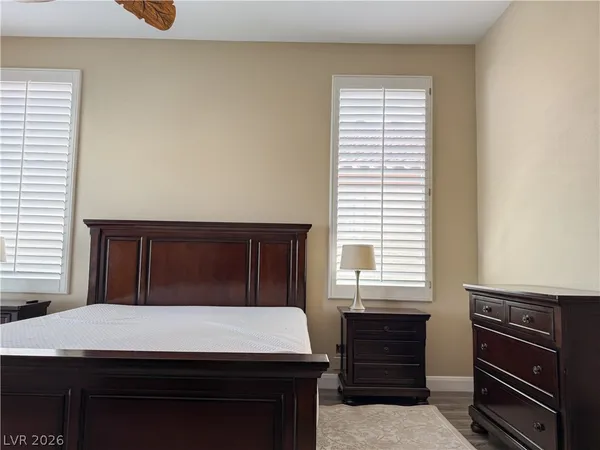 $3,575 | 2012 Scarlet Rose Drive, Las Vegas, NV 89134