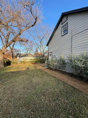 $1,350 | 6200 Victor Street, Unit B, Dallas, TX 75214