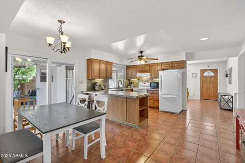 $525,000 | 2822 East Willow Avenue, Phoenix, AZ 85032