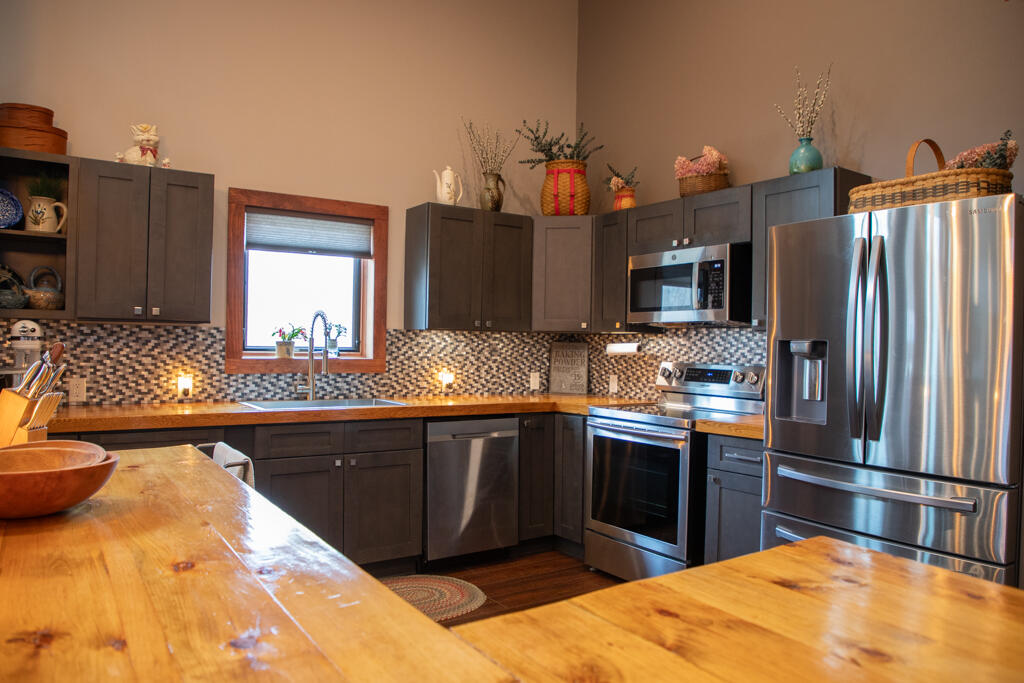 421 John Boswell Road Peru, NY 12972 - Photo 9 of 58