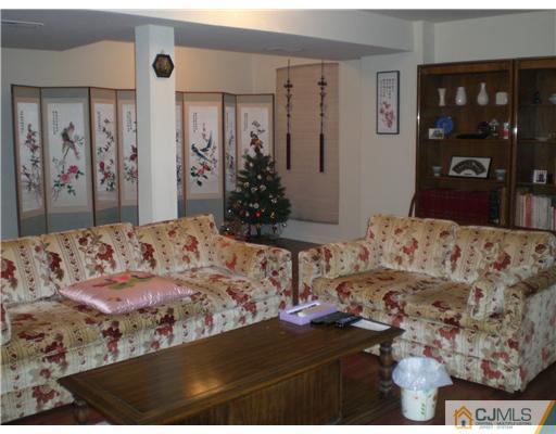 403 Lafayette Road Metuchen, NJ 08840 - Photo 16 of 21 Gallery Image 16