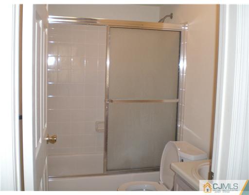 403 Lafayette Road Metuchen, NJ 08840 - Photo 19 of 21 Gallery Image 19