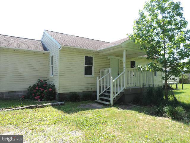 106 Lee Street St. Michaels, MD 21663 - Photo 1 of 7 Exterior (Front)
