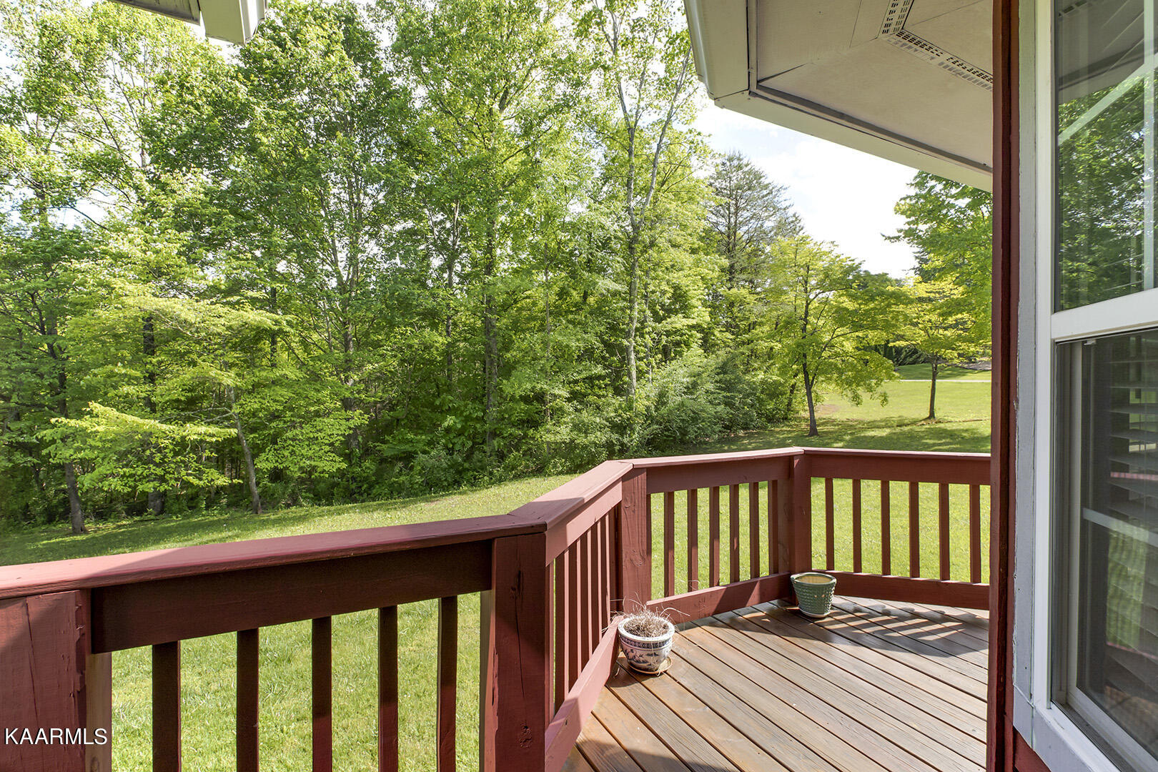 101 Deer Run Vonore, TN 37885 - Photo 14 of 40 14_101 Deer Run_Deck01