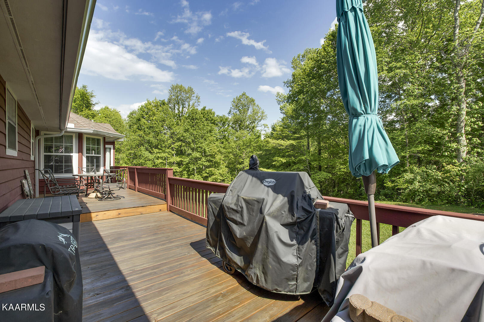 101 Deer Run Vonore, TN 37885 - Photo 16 of 40 16_101 Deer Run_Deck03