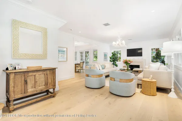 $50,000 | 142 Seabreeze Avenue, Palm Beach, FL 33480