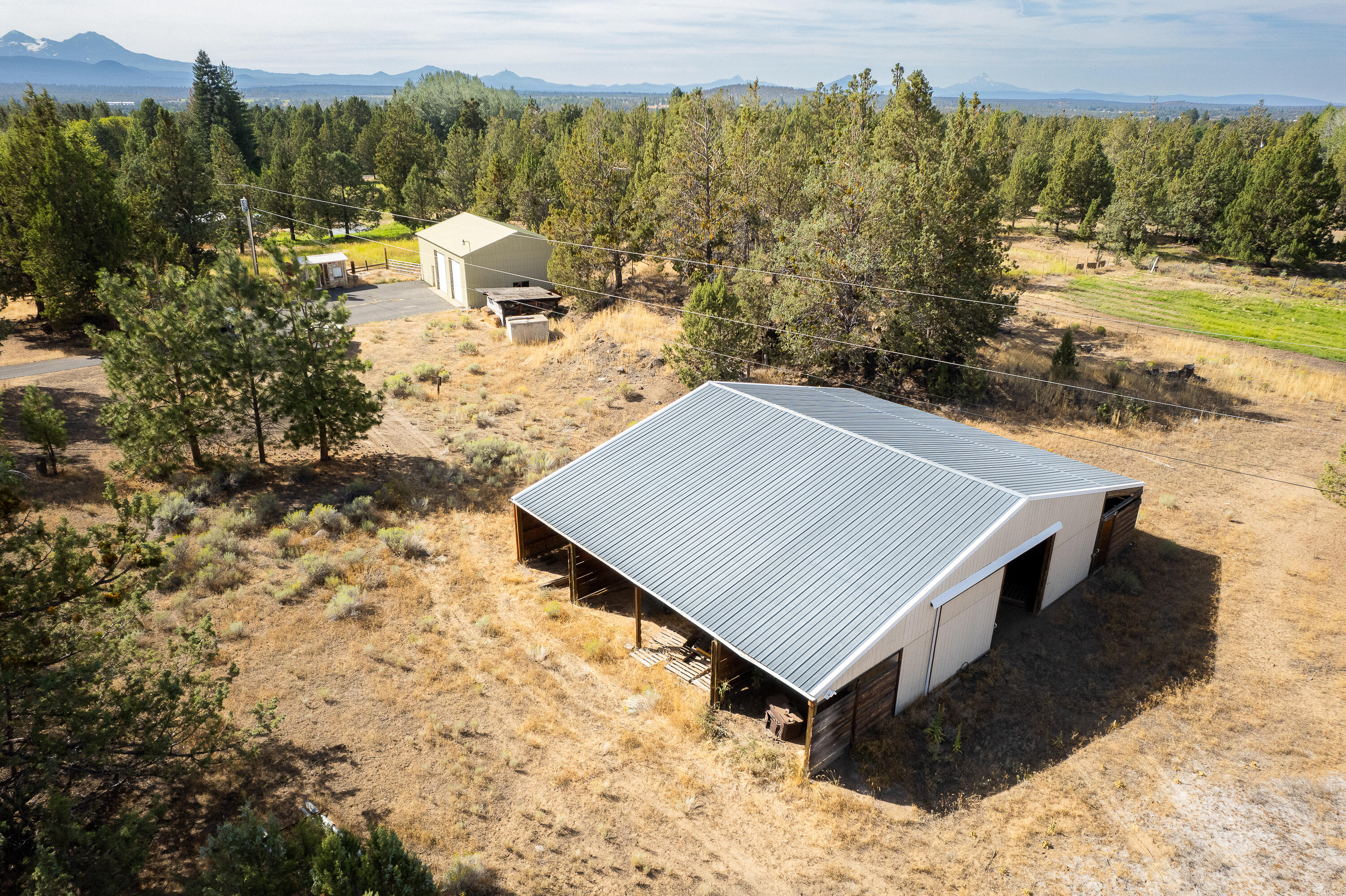 20230 Rogers Road Bend, OR 97703 - Photo 30 of 61 20230 Rogers Rd 39 of 51