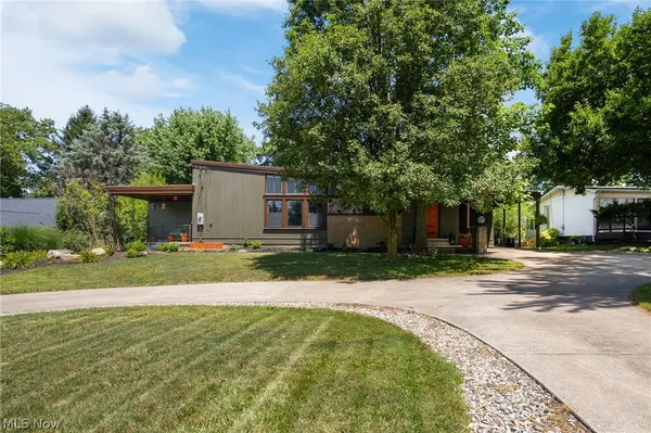$450,000 | 6079 Fulton Drive Northwest, Canton, OH 44718