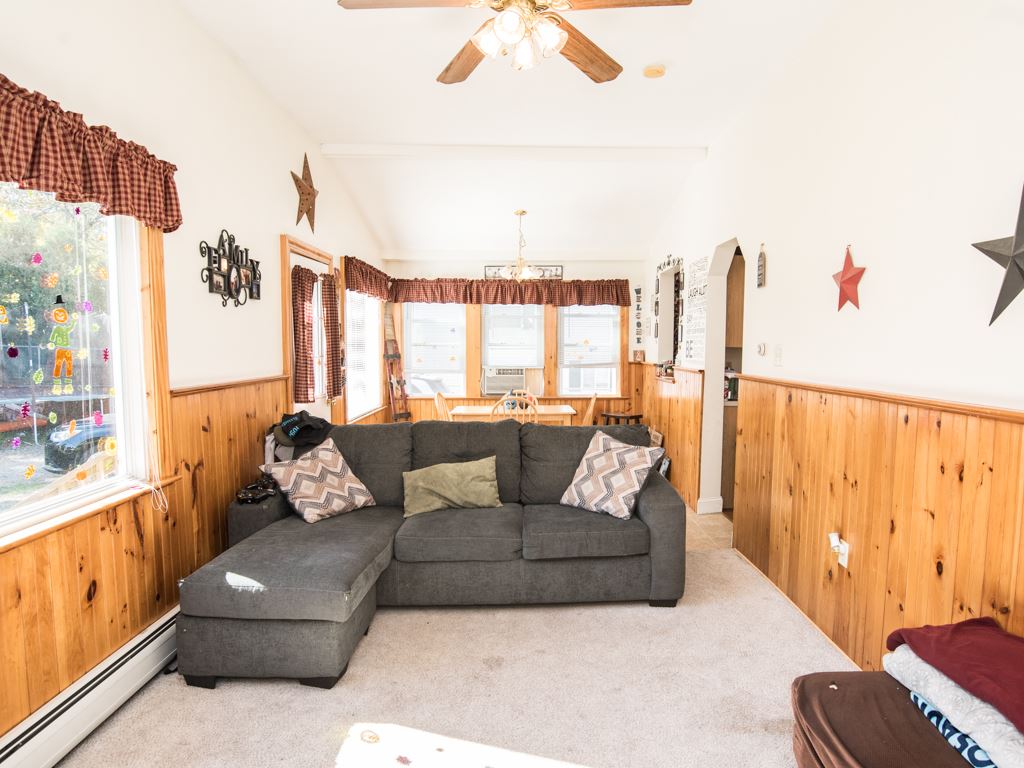 8 Autumn Street Rochester, NH 03868 - Photo 5 of 19