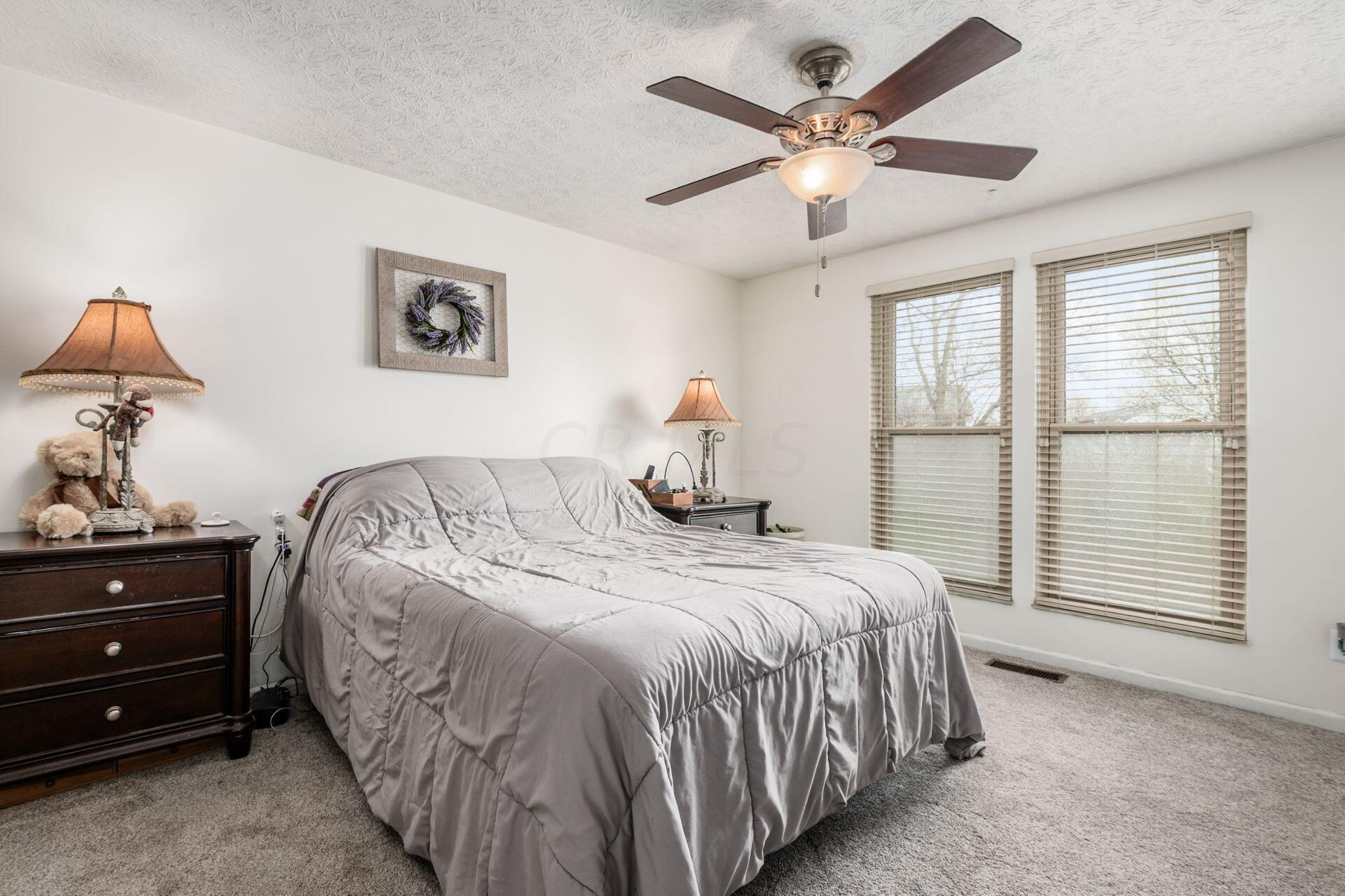 2128 Smokymill Road Dublin, OH 43016 - Photo 19 of 31 017__h 2128 Smokymill Rd-1036