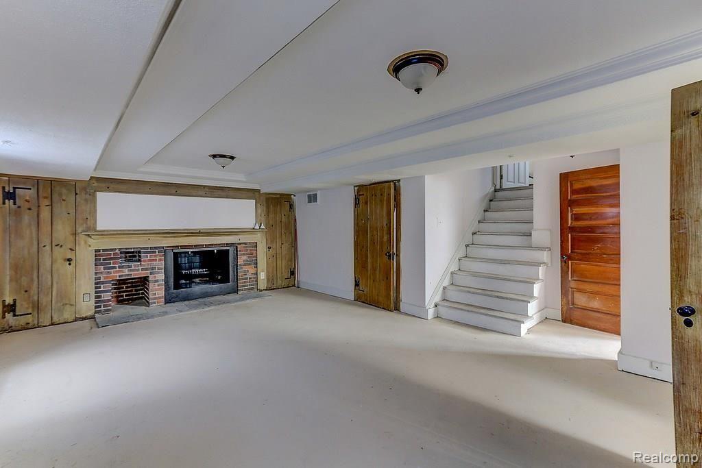 14450 Stahelin Road Detroit, MI 48223 - Photo 35 of 36