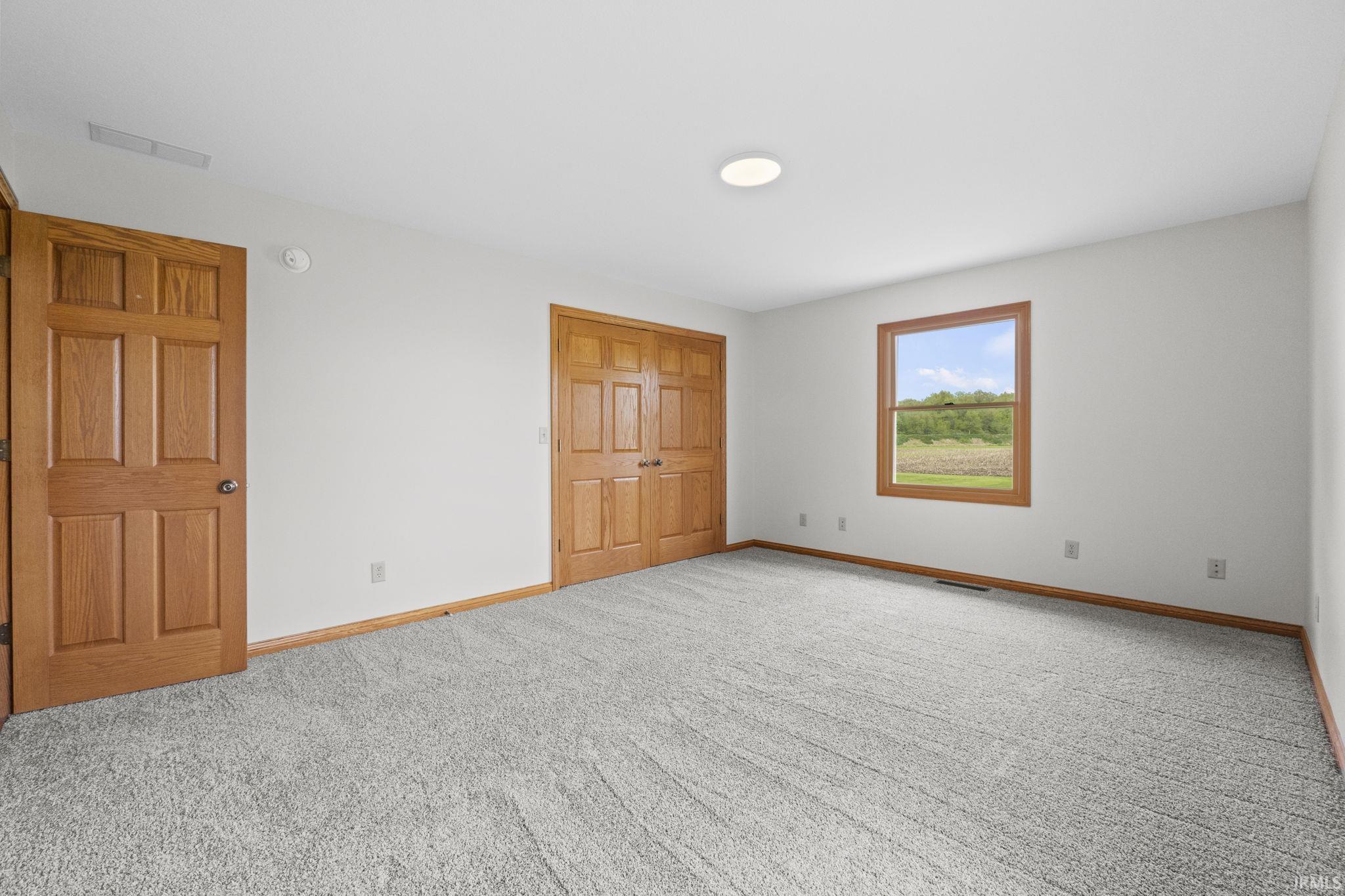1635 Webster Road New Haven, IN 46774 - Photo 11 of 31