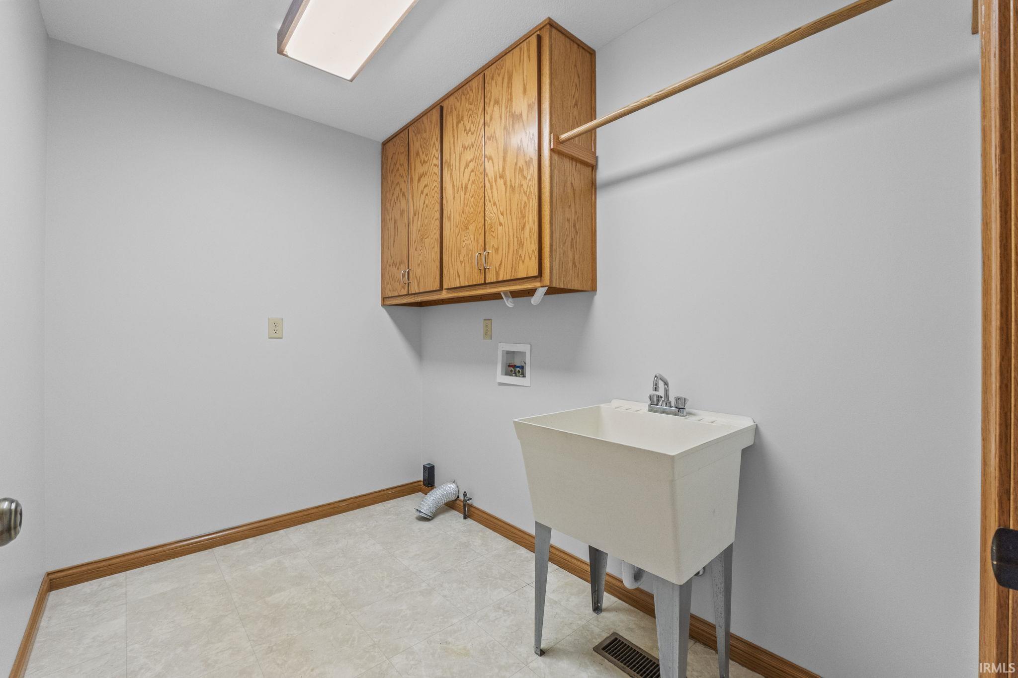 1635 Webster Road New Haven, IN 46774 - Photo 19 of 31