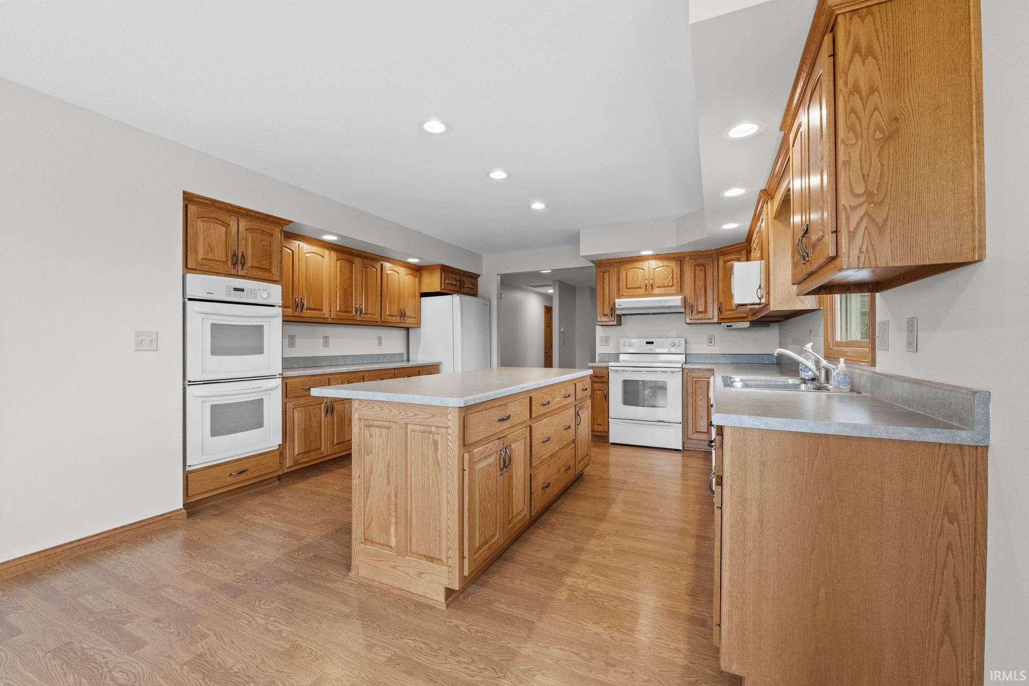 1635 Webster Road New Haven, IN 46774 - Photo 8 of 31