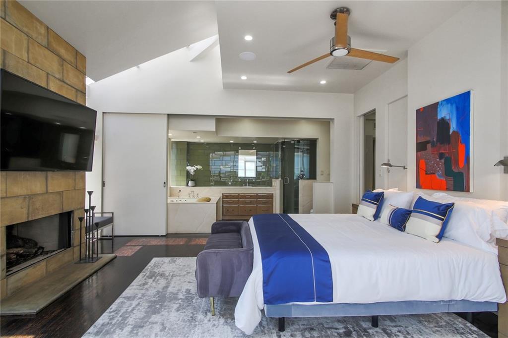 620 Decatur Street, Unit PHB2 New Orleans, LA 70130 - Photo 11 of 40 Gallery Image 11