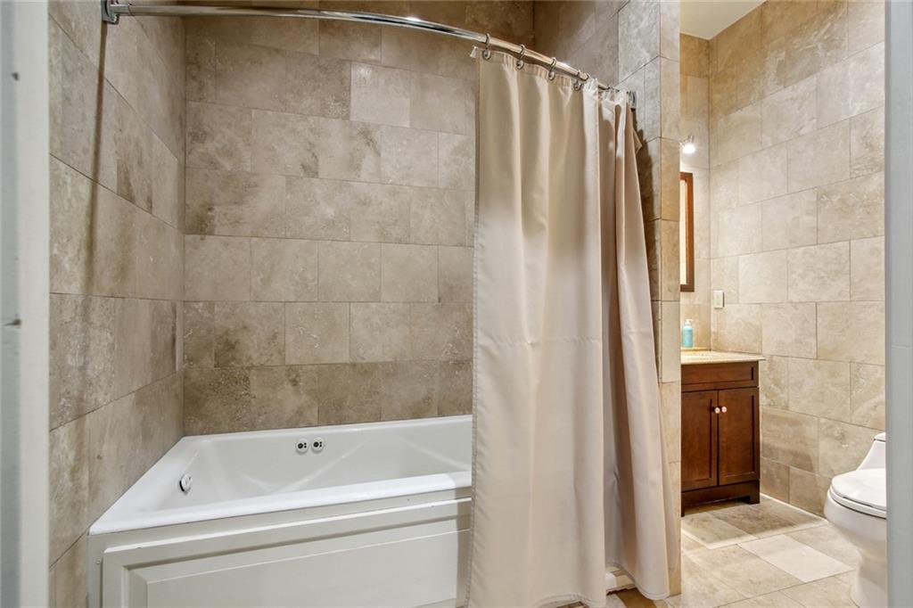 620 Decatur Street, Unit PHB2 New Orleans, LA 70130 - Photo 22 of 40 Gallery Image 22