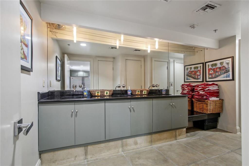 620 Decatur Street, Unit PHB2 New Orleans, LA 70130 - Photo 31 of 40 Gallery Image 31