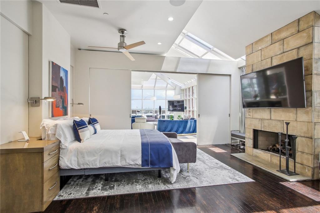 620 Decatur Street, Unit PHB2 New Orleans, LA 70130 - Photo 10 of 40 Gallery Image 10