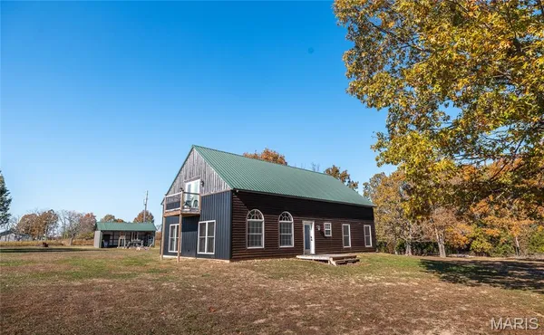 $525,000 | 18899 Iron Mine Road, Licking, MO 65542