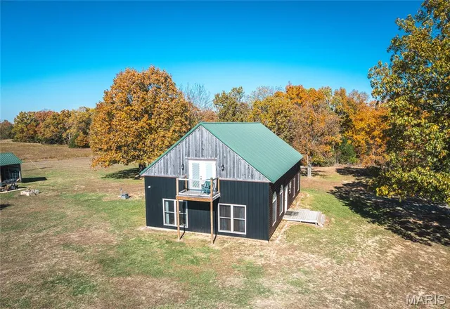 $525,000 | 18899 Iron Mine Road, Licking, MO 65542