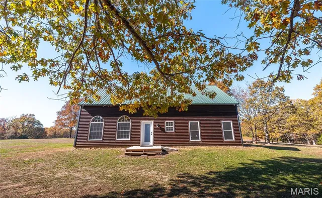 $525,000 | 18899 Iron Mine Road, Licking, MO 65542