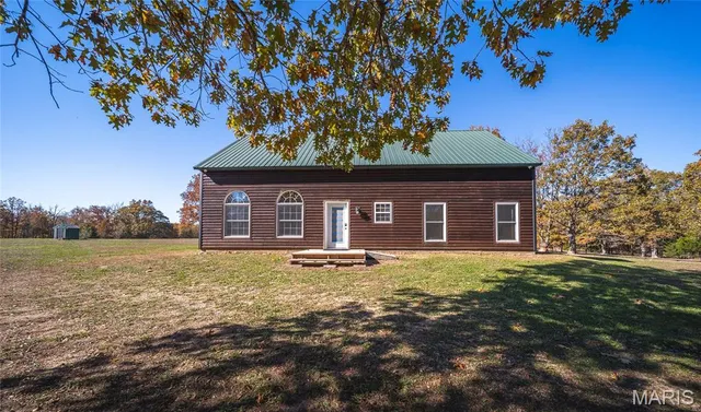 $525,000 | 18899 Iron Mine Road, Licking, MO 65542