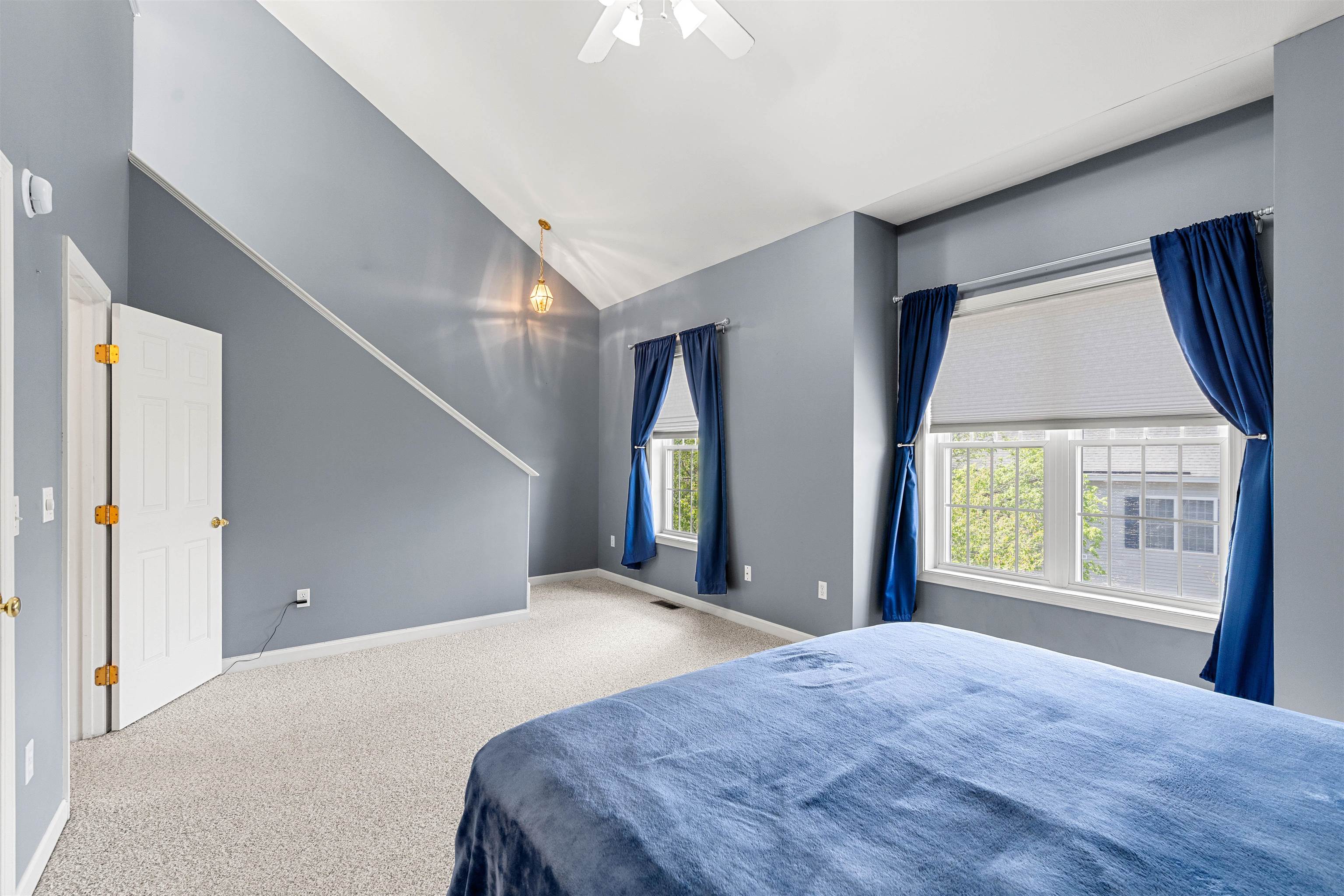 28 Andrew Street Manchester, NH 03104 - Photo 24 of 40