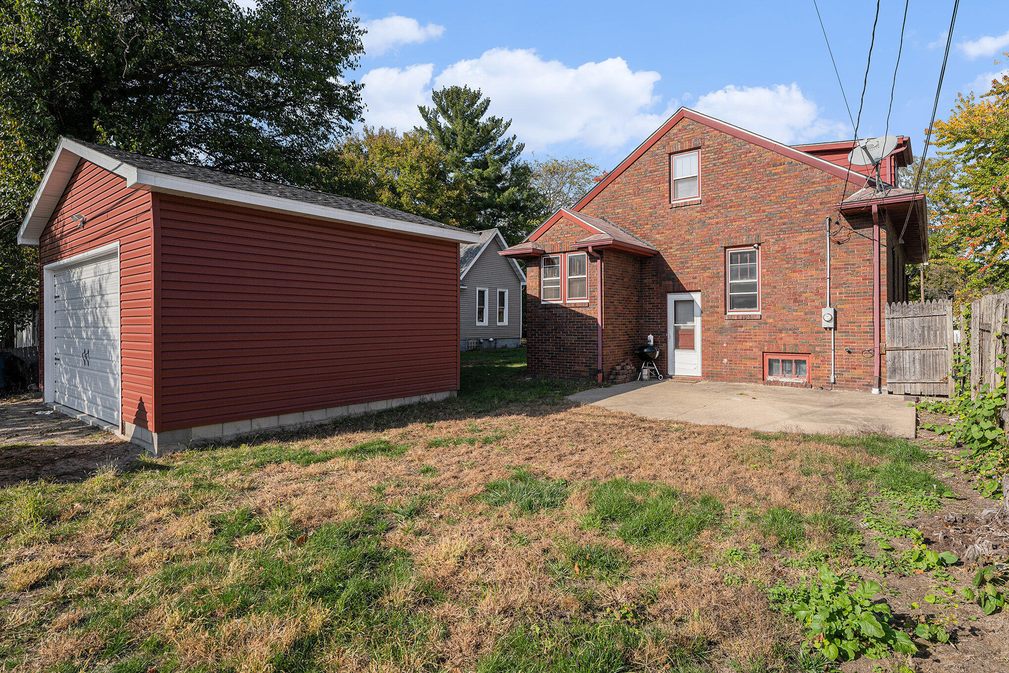 105 Belden Street Michigan City, IN 46360 - Photo 15 of 21 2038x1359