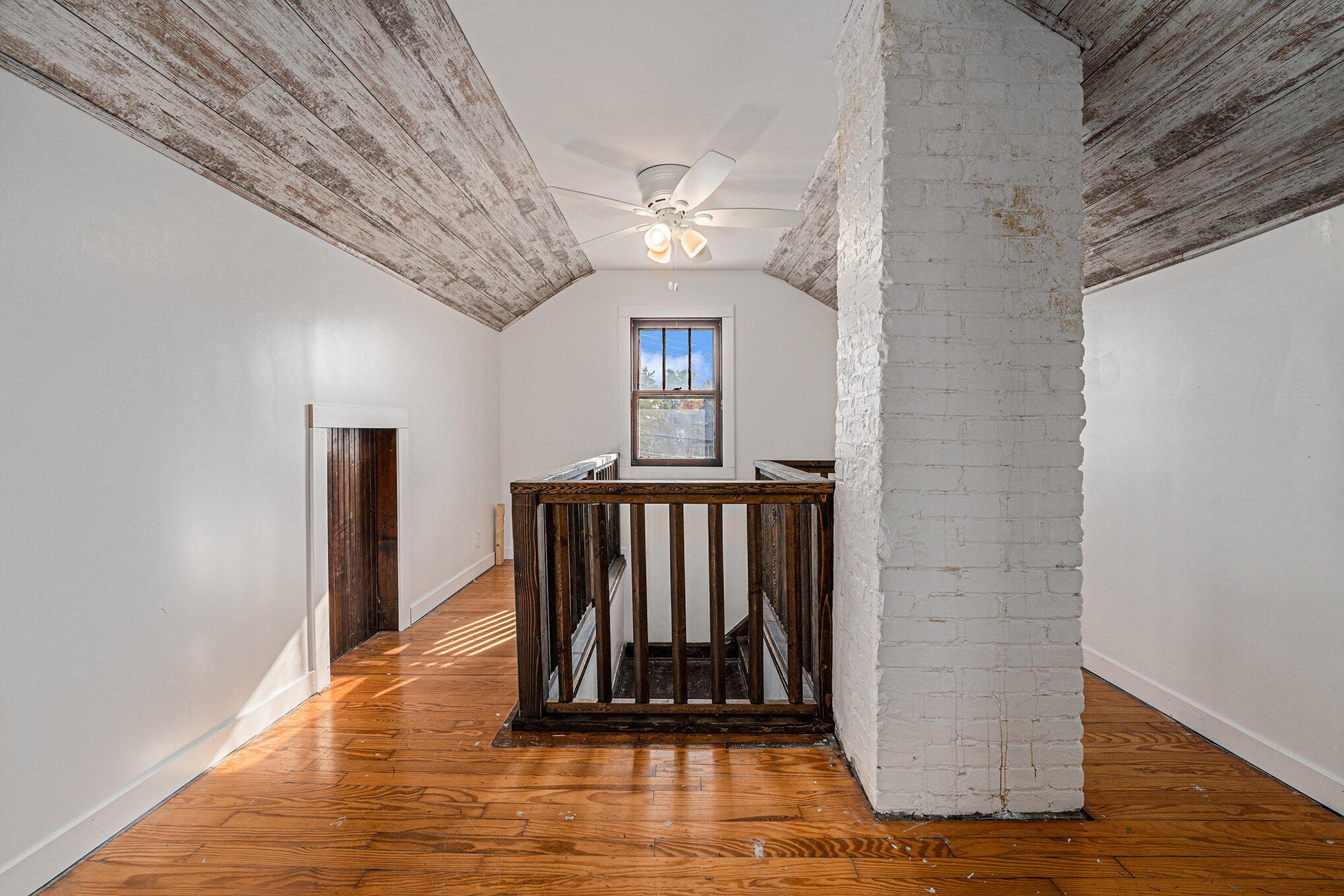 105 Belden Street Michigan City, IN 46360 - Photo 10 of 21 2038x1359