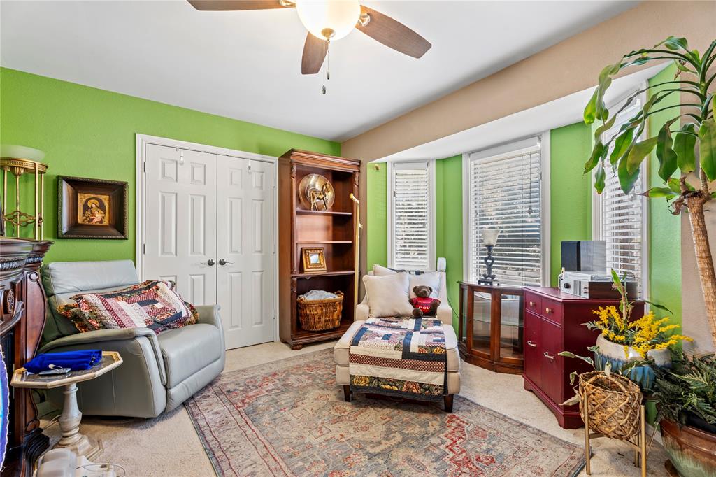 3910 Kingsferry Court Arlington, TX 76016 - Photo 20 of 32 a bedroom with furniture and a window