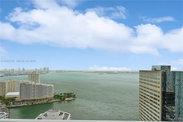 $5,300 | 951 Brickell Avenue, Unit 3706, Miami, FL 33131