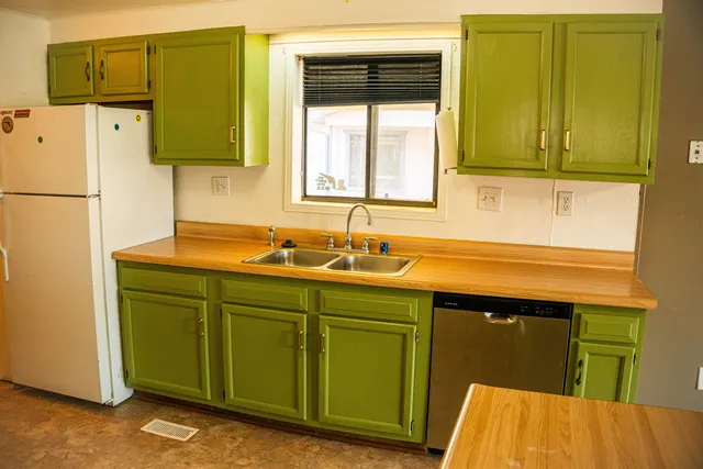 $295,000 | 416 1/2 Alamo Street, Grand Junction, CO 81504