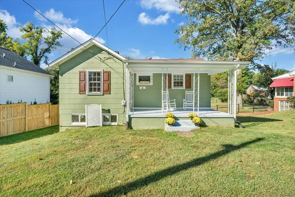 $229,950 | 501 Mt Vernon Avenue, Salem, VA 24153