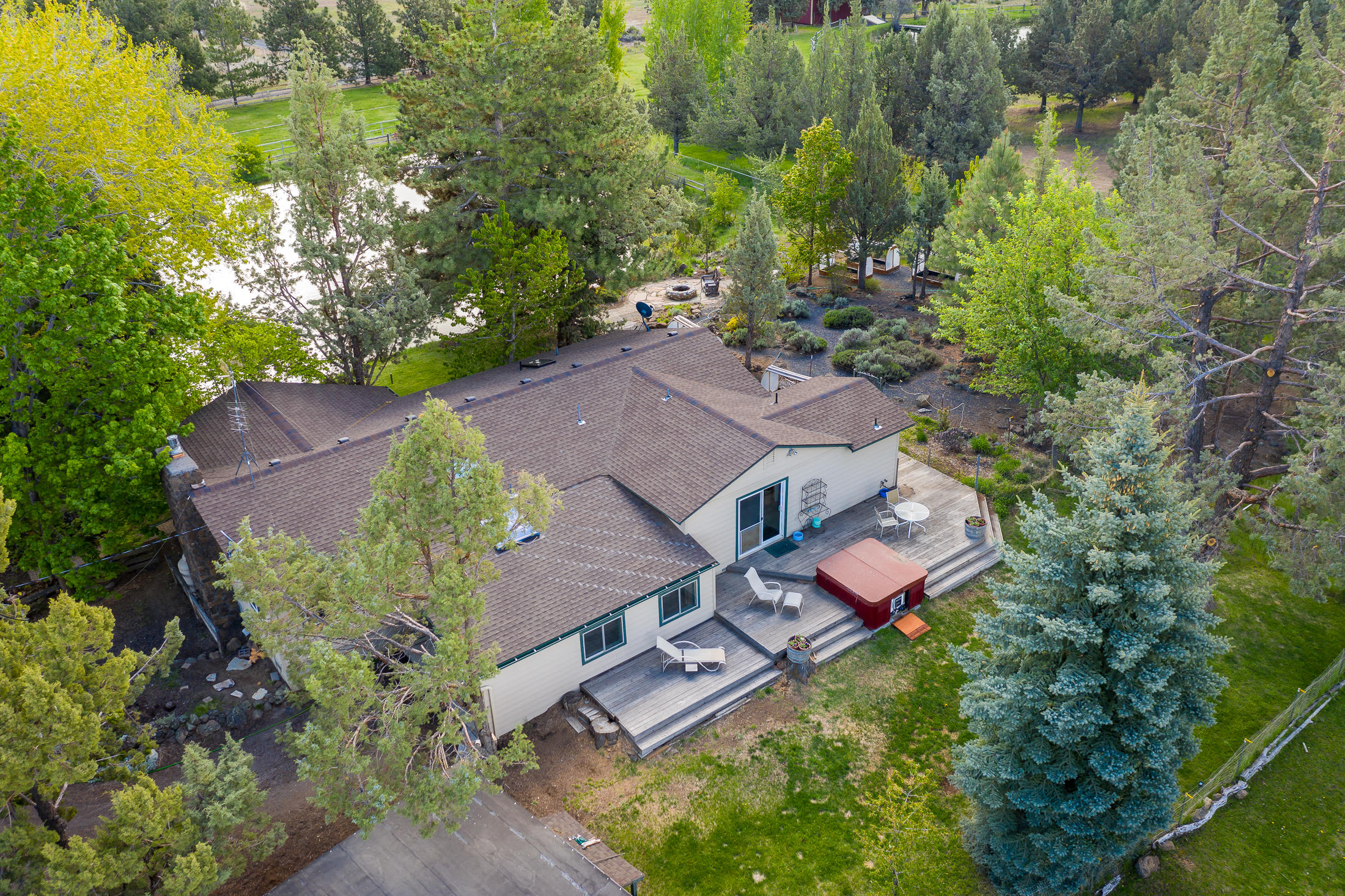 61255 Ward Road Bend, OR 97702 - Photo 59 of 63 61255 Ward Road Photos55