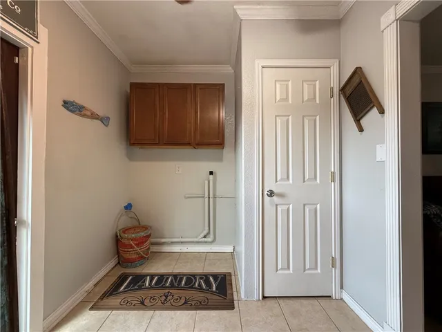 a view of a kitchen and dining area
