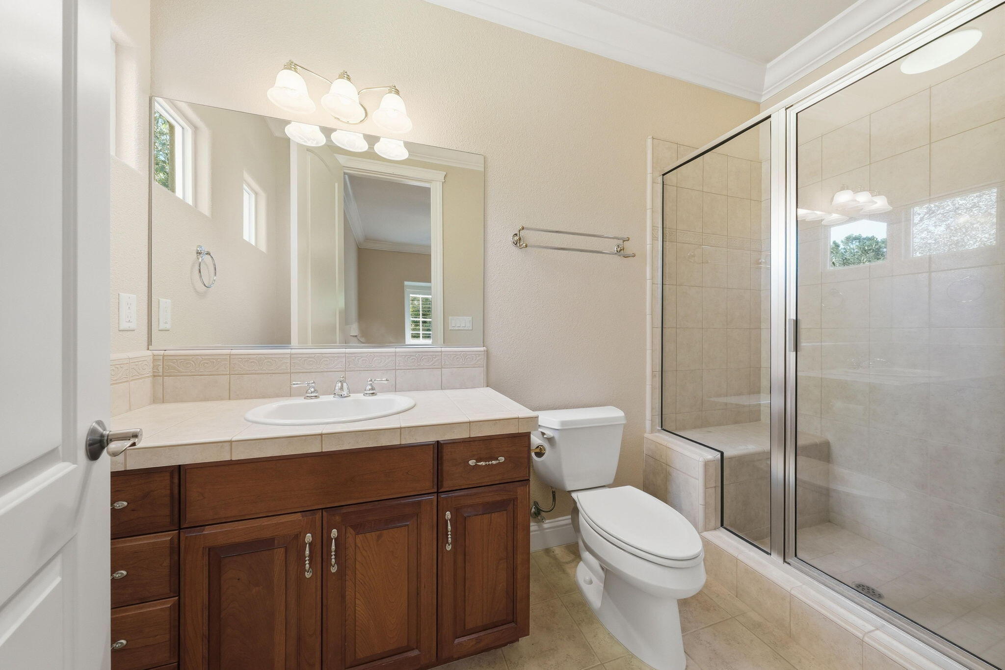 13457 Tierra Heights Road Redding, CA 96003 - Photo 33 of 56 33-web-or-mls-IMG-33