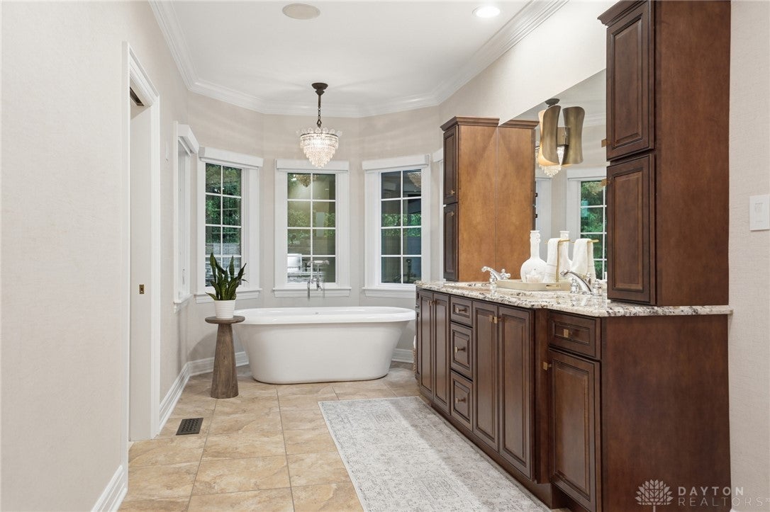 3624 Wood Hollow Road Kettering, OH 45429 - Photo 55 of 98 Gallery Image 55