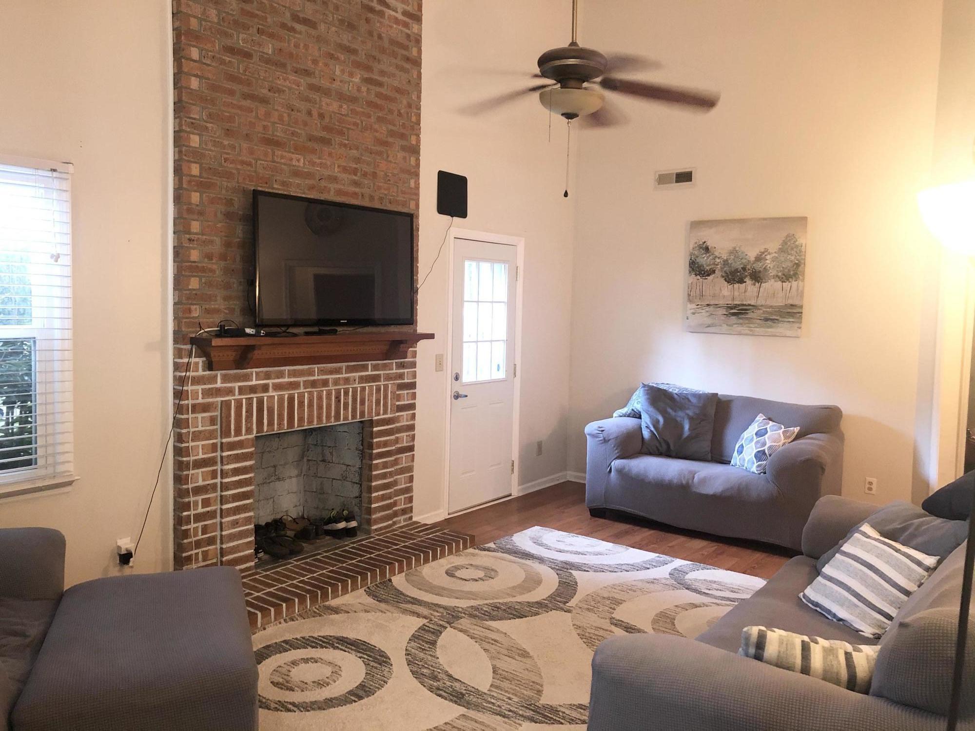 107 Commons Way Goose Creek, SC 29445 - Photo 2 of 22 Living Room