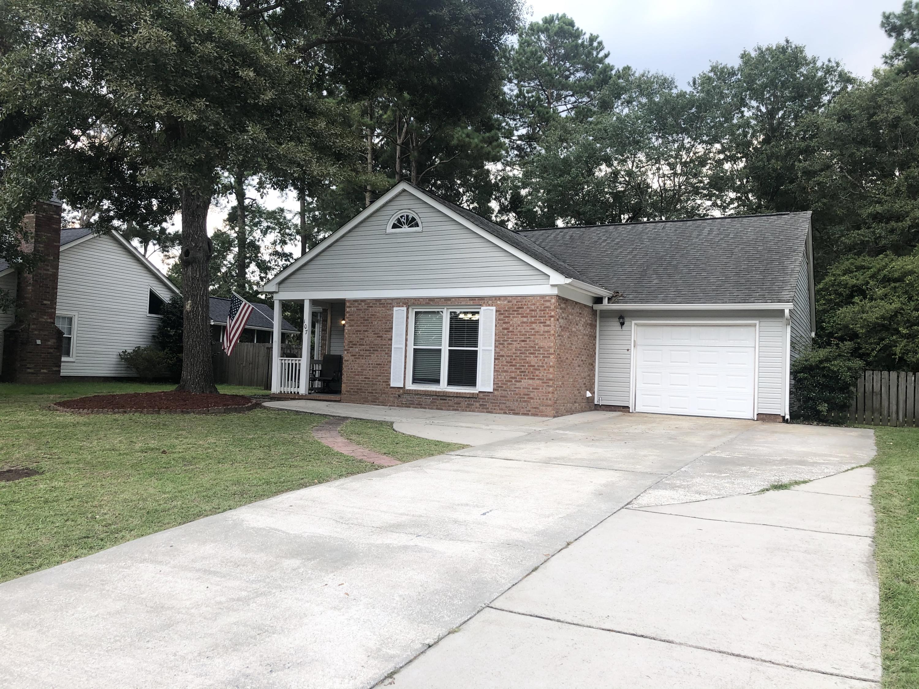 107 Commons Way Goose Creek, SC 29445 - Photo 19 of 22 Front 2
