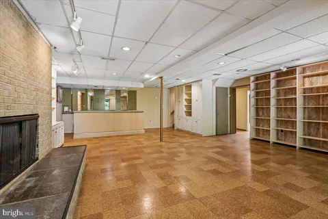 $1,300,000 | 9009 Charred Oak Drive, Bethesda, MD 20817