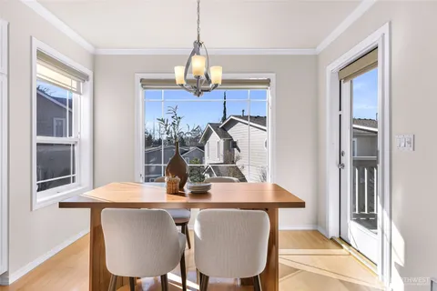 $995,000 | 11302 Ohde Circle, Unit 13, Kirkland, WA 98033