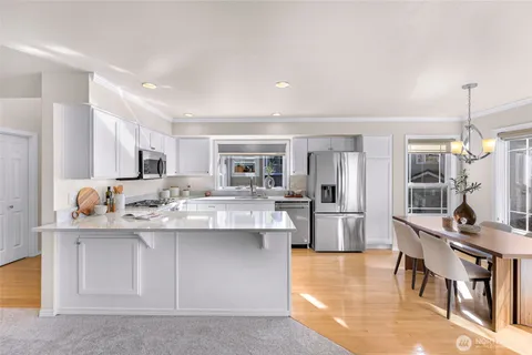 $995,000 | 11302 Ohde Circle, Unit 13, Kirkland, WA 98033